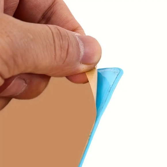 Suction Cup Influencer Phone Stickerer - Picture 4 of 6